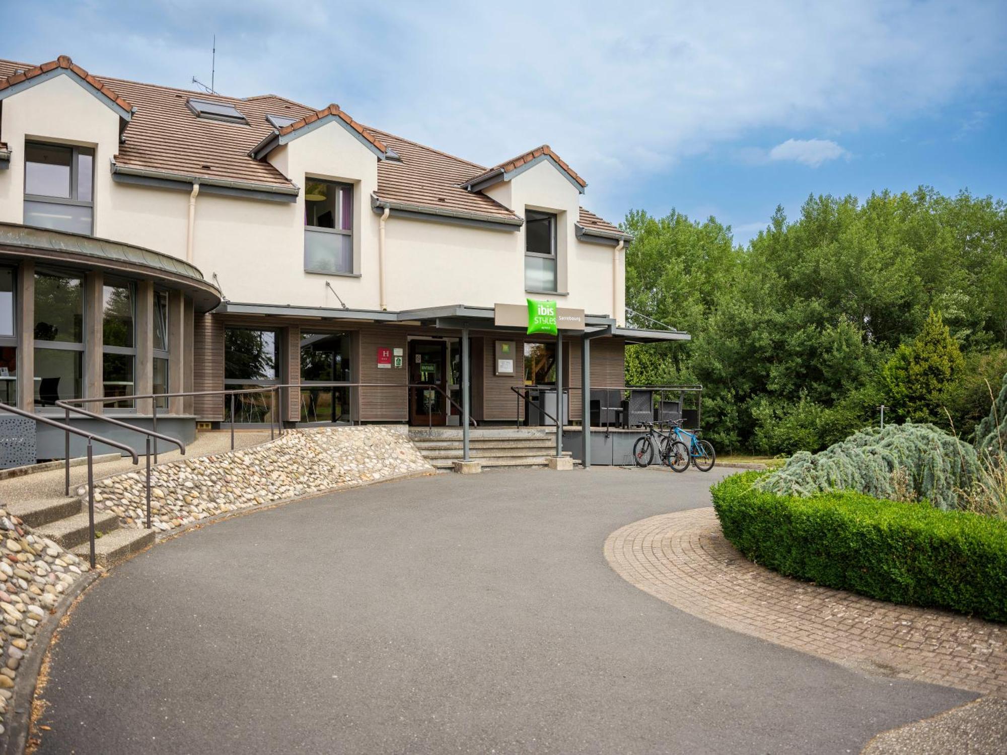 Ibis Styles Sarrebourg Hotell Exteriör bild